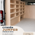 Intérieur chaleureux d'un Citroën Jumper avec mobilier en bois.