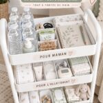 Chariot à langer pratique et bien organisé pour un baby shower